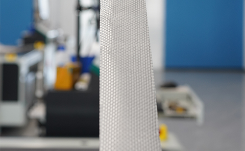 玻璃纖維布切割機(jī)如何選擇？